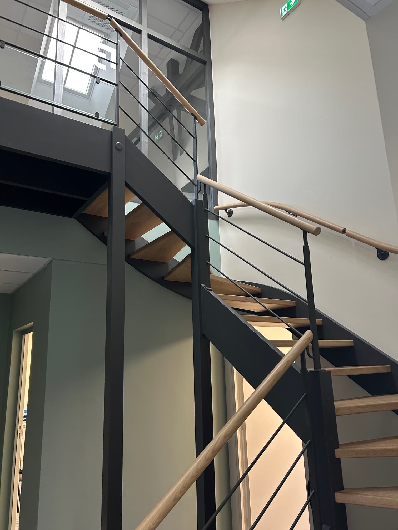 Peinture intérieure cage d'escalier